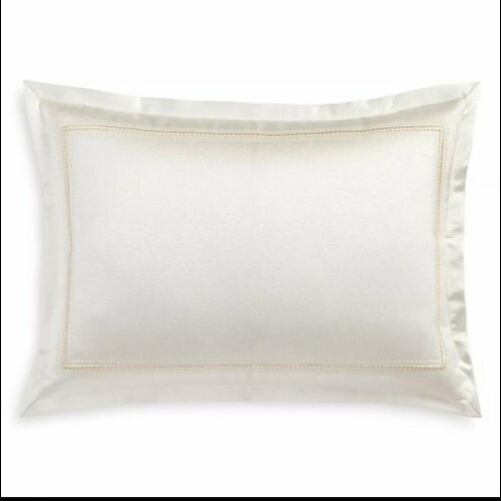 NEW [ 1 King ] Pillow Sham for‎ Hudson Park Luxe Frame